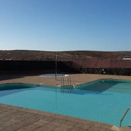 Omae Papagayo Villa *