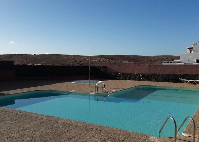 Omae Papagayo Villa *